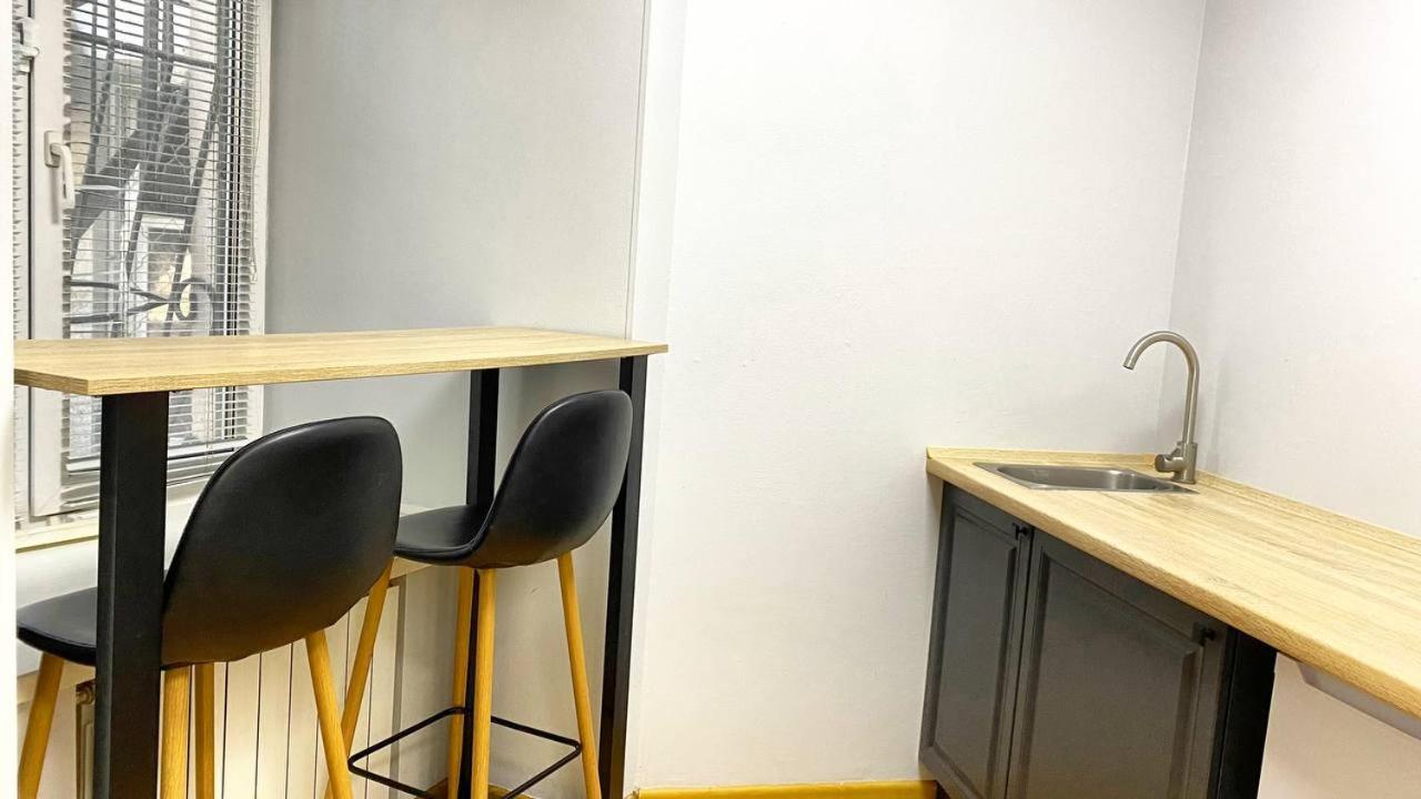 Uneed Rooms M1 基輔 外观 照片